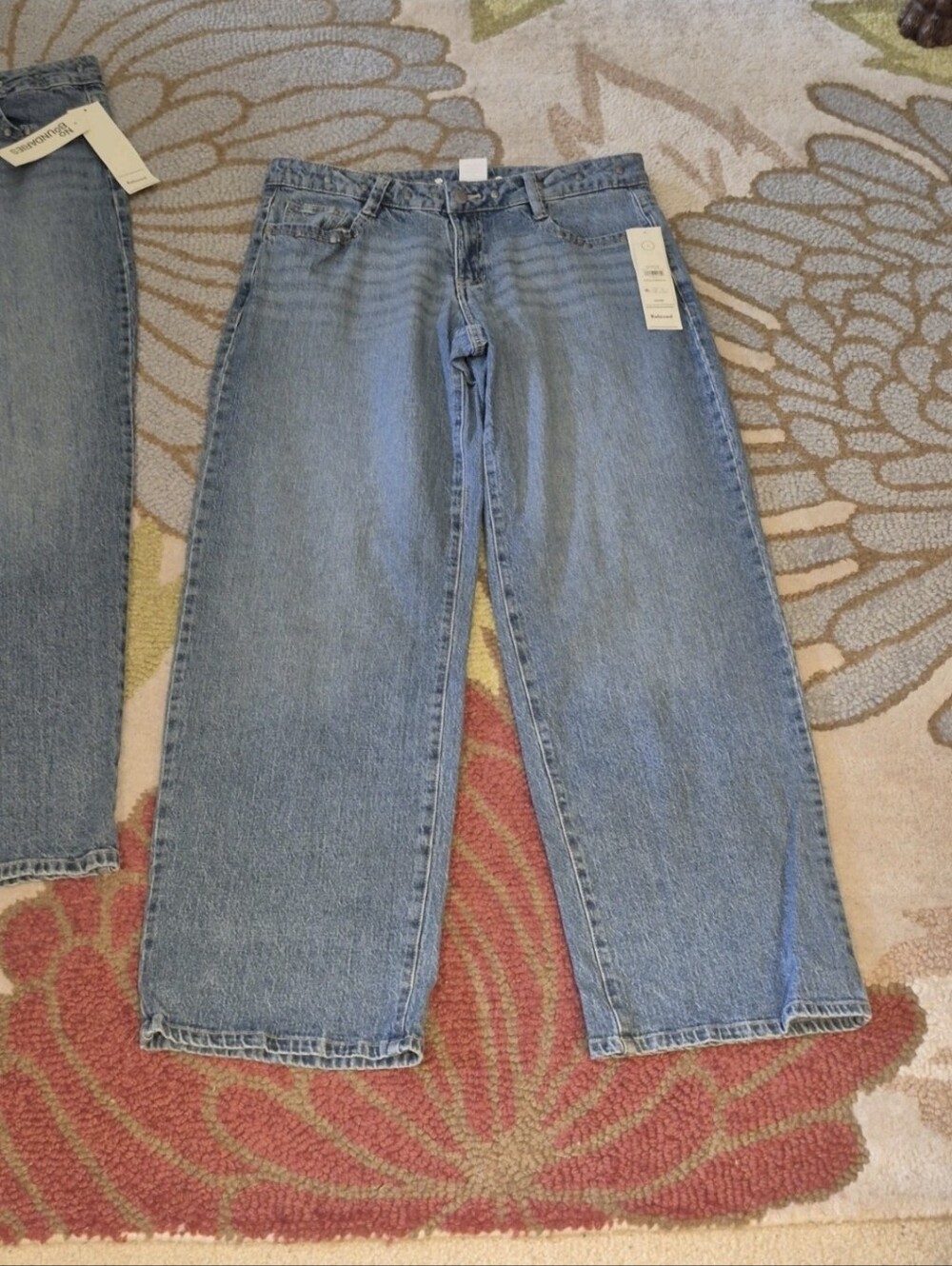 NWT No Boundaries Wide Leg Studded Jeans, Size 8